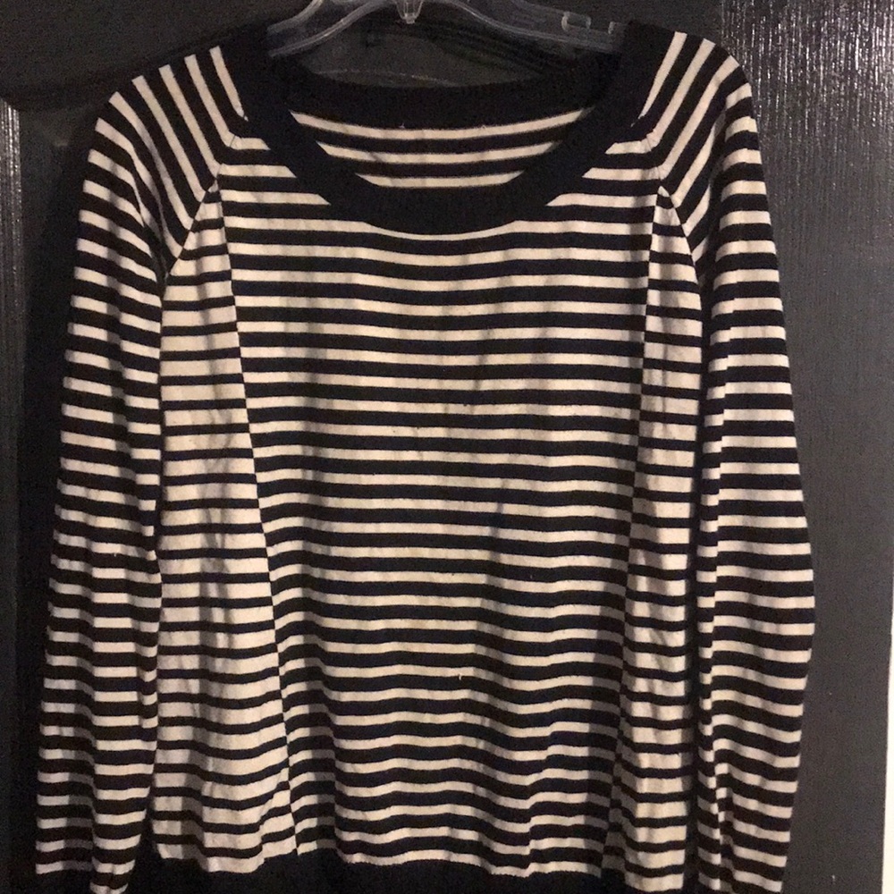 Long sleeve striped top